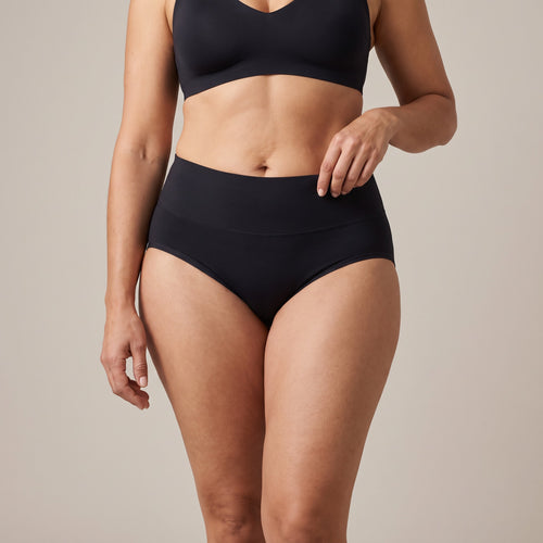 LeiDry Culotte Vita Media colore Nero, indossato