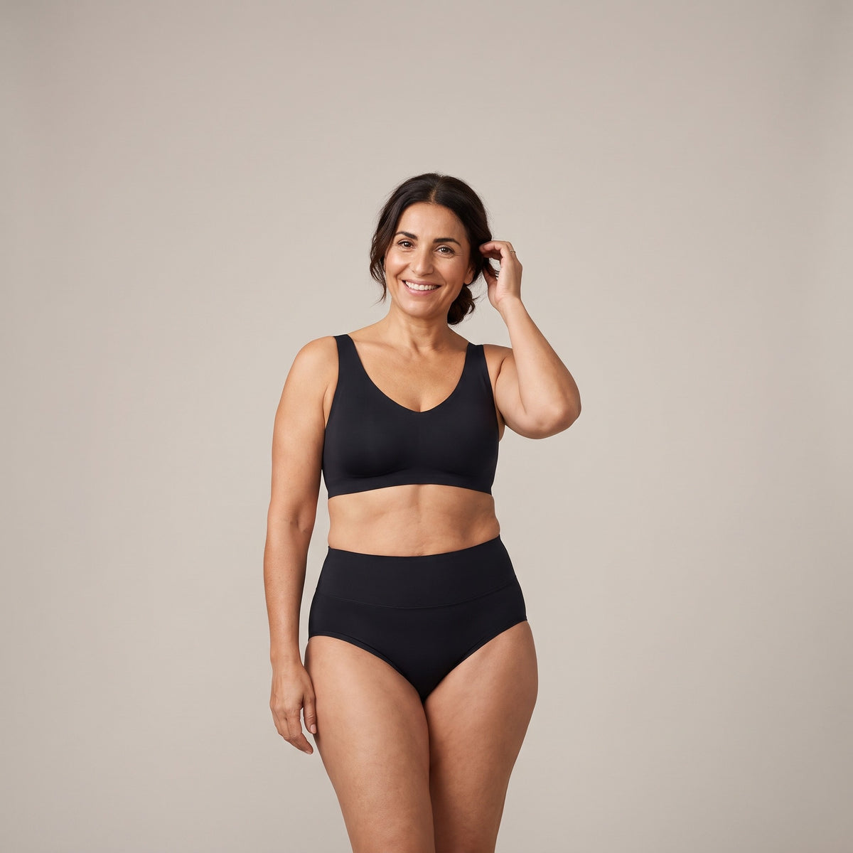 LeiDry Culotte Vita Media colore Nero, indossato: figura intera