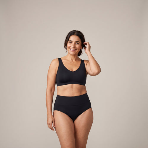LeiDry Culotte Vita Media colore Nero, indossato: figura intera